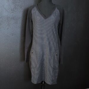 Athleta Navy Long Sleeve Knit Dress